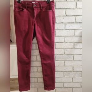 Old Navy size: 8 burgandy colored jeans "Rockstar super skinny"